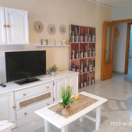 Pink Catia Coqueto Piso Playa Del Cura Lejlighed Torrevieja Eksteriør billede