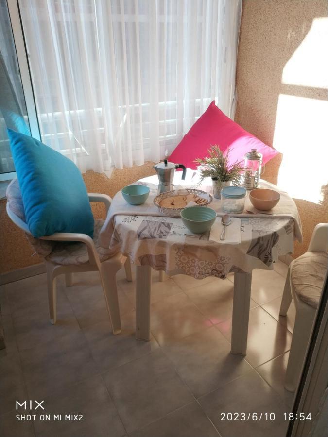 Pink Catia Coqueto Piso Playa Del Cura Lejlighed Torrevieja Eksteriør billede